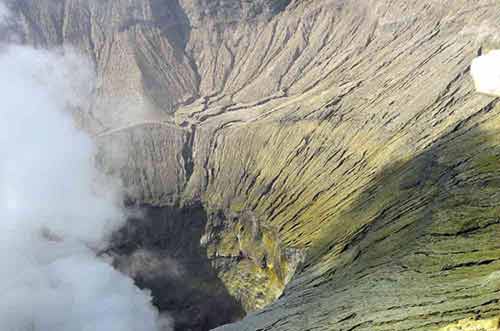 gases bromo-AsiaPhotoStock