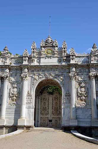 gate dolmabahce-AsiaPhotoStock