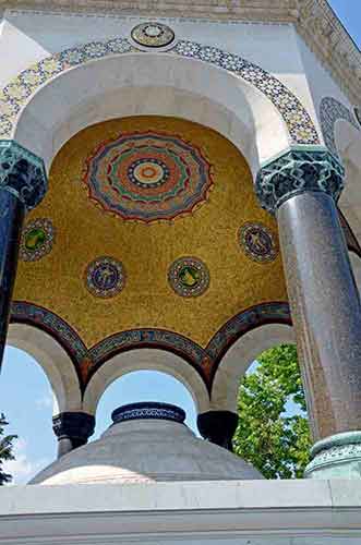 german fountain-AsiaPhotoStock