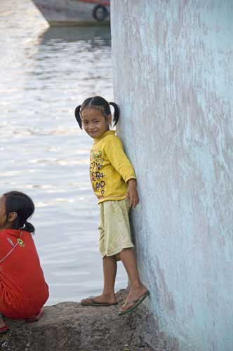 girl at coast-AsiaPhotoStock