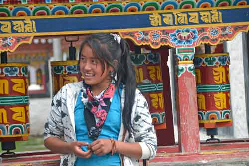 girl tawang-AsiaPhotoStock