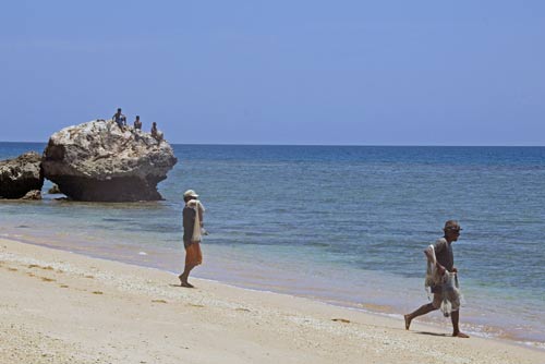 going fishing-AsiaPhotoStock