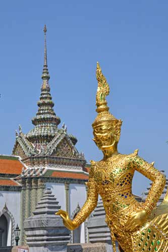 gold figure at palace-AsiaPhotoStock