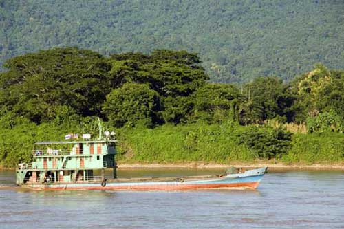 golden triangle boat-AsiaPhotoStock