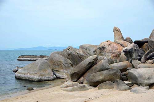 grand father samui-AsiaPhotoStock