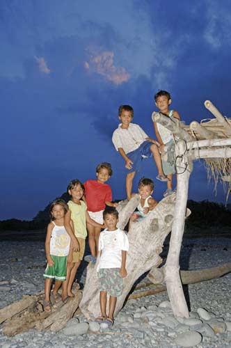 group on beach-AsiaPhotoStock