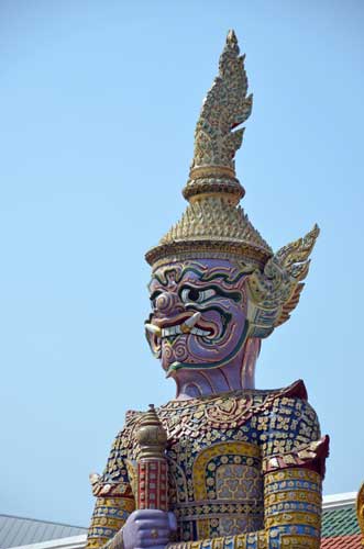guard bangkok palace-AsiaPhotoStock