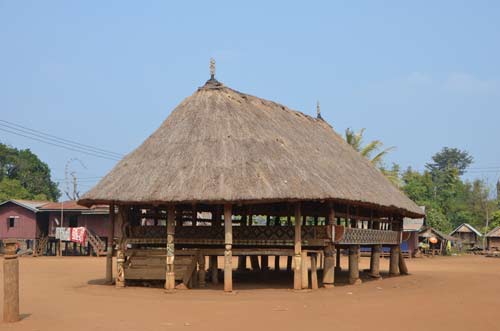 hall ban kandone-AsiaPhotoStock