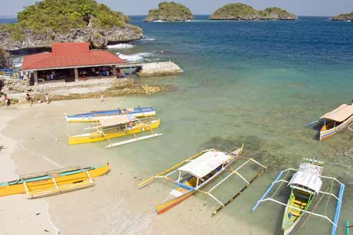 quezon island harbour-AsiaPhotoStock