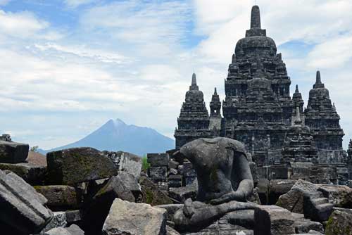 headless sewu-AsiaPhotoStock