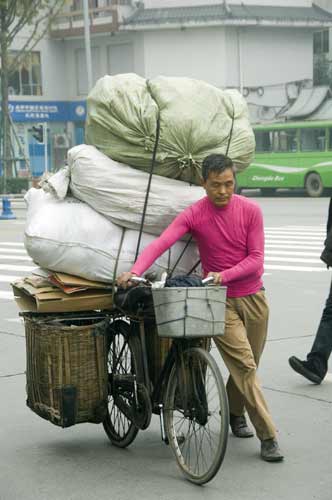 heavy load-AsiaPhotoStock