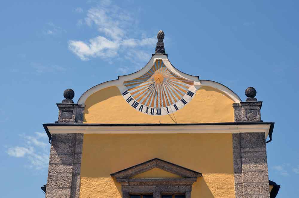 hellbrun sundial-AsiaPhotoStock