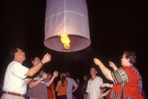 balloon launch-AsiaPhotoStock