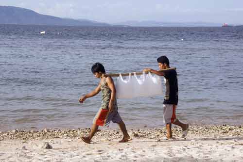 ice bag delivery-AsiaPhotoStock