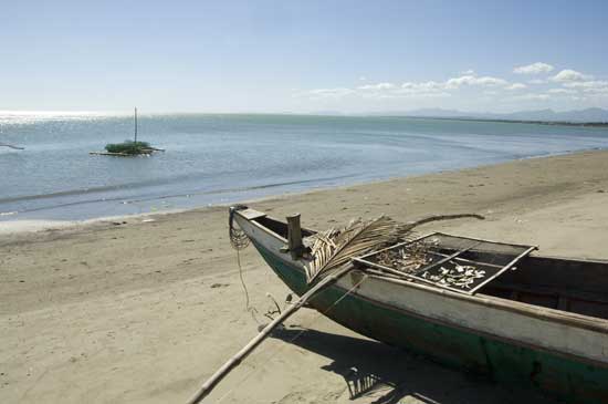 ilio ilo beach-AsiaPhotoStock