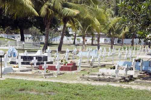 indonesian cemetery-AsiaPhotoStock