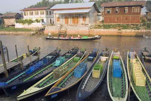 inle lake boats-AsiaPhotoStock