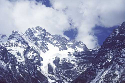 snow jade mountains-AsiaPhotoStock