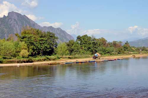 kayaking-AsiaPhotoStock