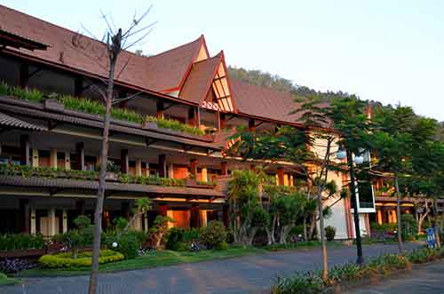 kesuma agro hotel-AsiaPhotoStock