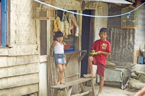 kids gunung mas-AsiaPhotoStock