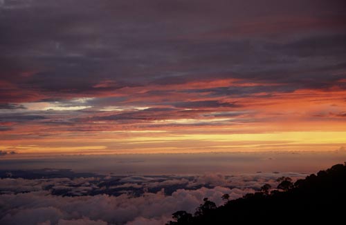 kinabalu sunrise-AsiaPhotoStock