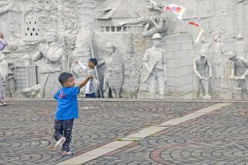 kite flying-AsiaPhotoStock