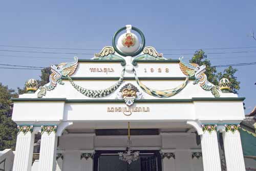 sultan palace entrance-AsiaPhotoStock