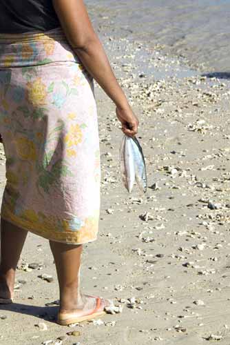 lady and fish-AsiaPhotoStock