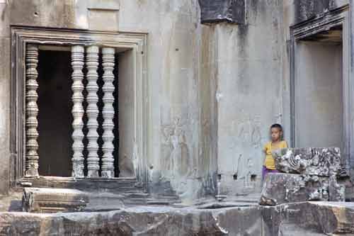 library angkor-AsiaPhotoStock