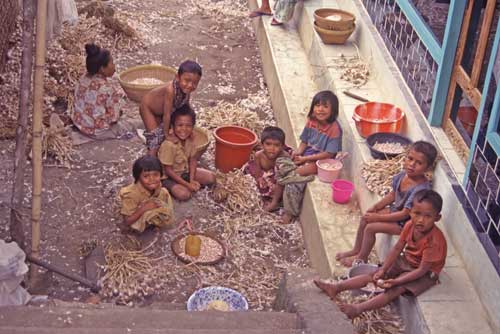 lombok children-AsiaPhotoStock