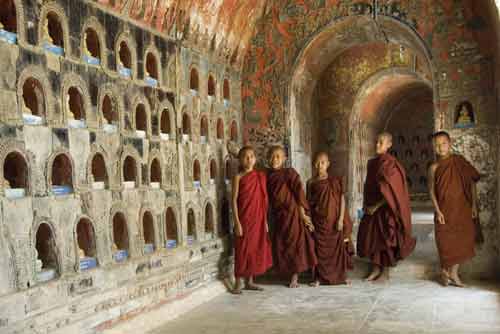 shwe yan pyay cave-AsiaPhotoStock