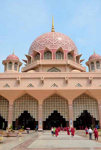 putra mosque-AsiaPhotoStock