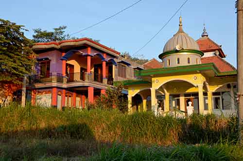 malang mosque-AsiaPhotoStock