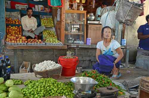 market apatani-AsiaPhotoStock