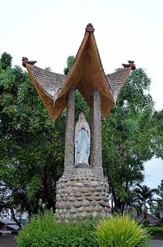 mary statue-AsiaPhotoStock