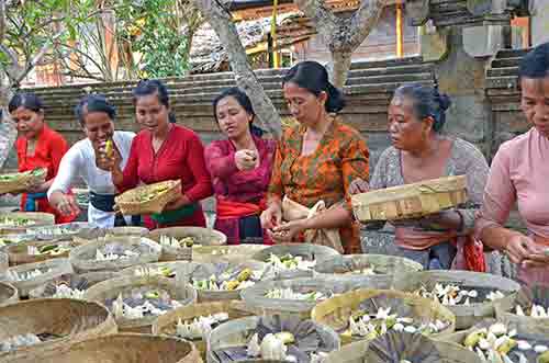 mas temple ceremony-AsiaPhotoStock