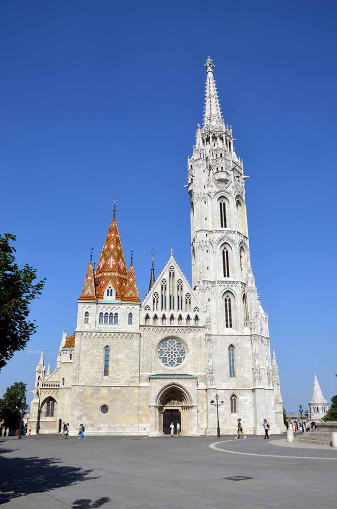 matyas church square-AsiaPhotoStock