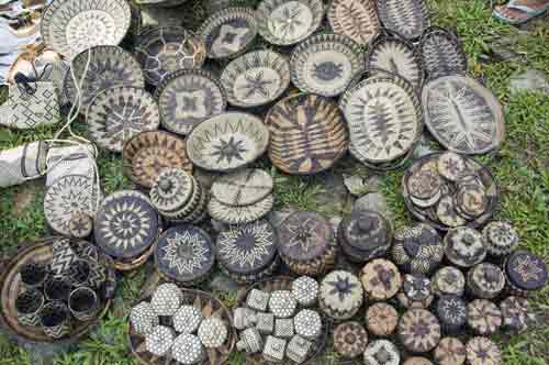 mangyans baskets-AsiaPhotoStock