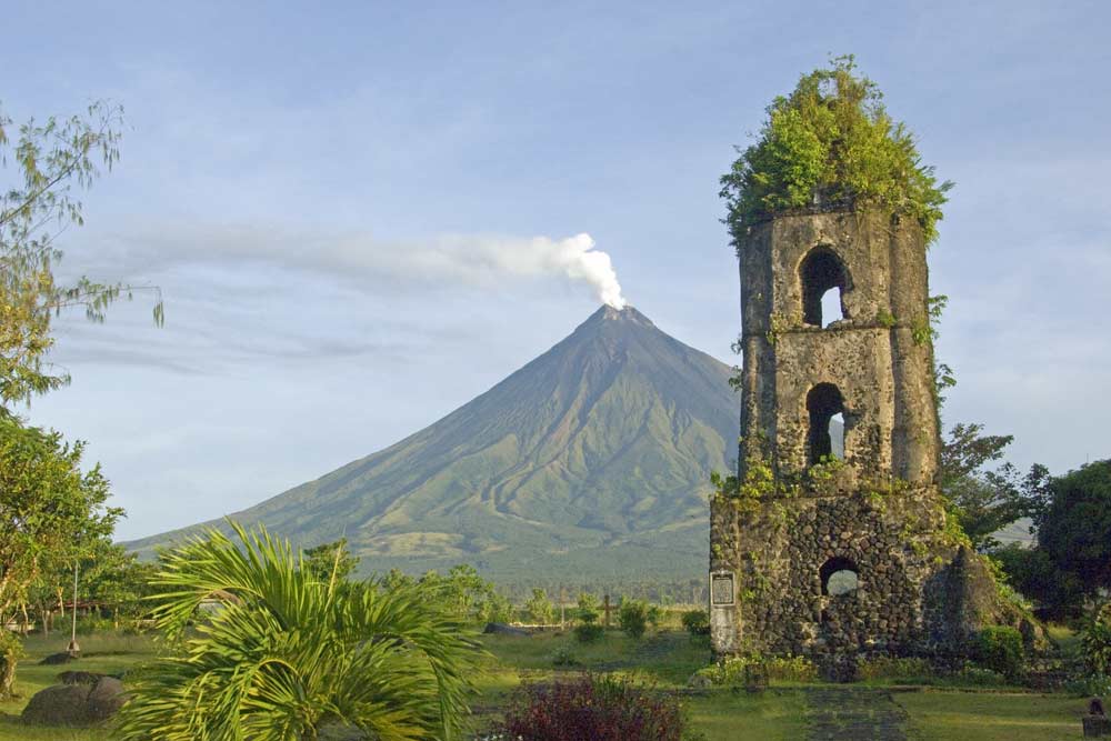 mayon and cagsawa-AsiaPhotoStock