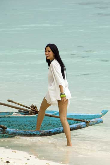 model at alona beach-AsiaPhotoStock