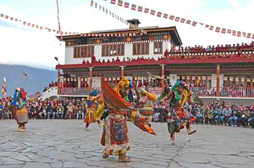 monastic dance-AsiaPhotoStock