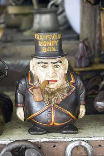 money box-AsiaPhotoStock