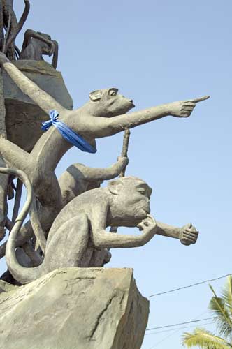 monkey statue-AsiaPhotoStock