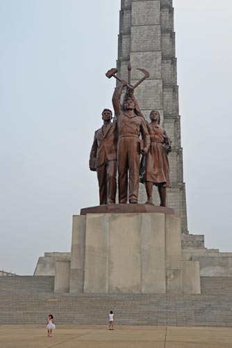 monument statue-AsiaPhotoStock