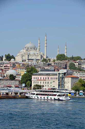 mosque river-AsiaPhotoStock