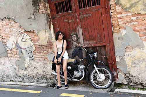 motorbike-AsiaPhotoStock