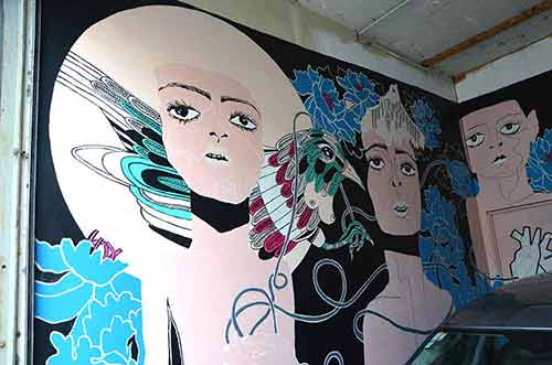 mural by maggie covell-AsiaPhotoStock