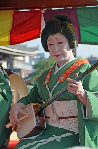 musical geisha-AsiaPhotoStock