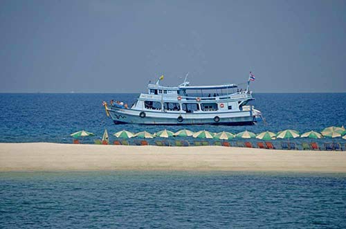 nangyuan boat-AsiaPhotoStock